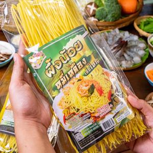 หมี่เหลืองผึ้งน้อย300กรัม(เส้นใหญ่)